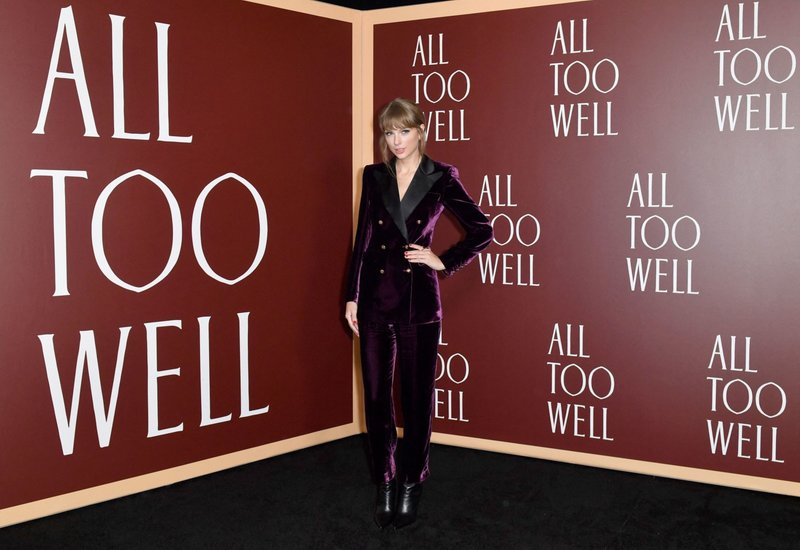 Taylor Swift at "All Too Well" New York Premiere — photo 18