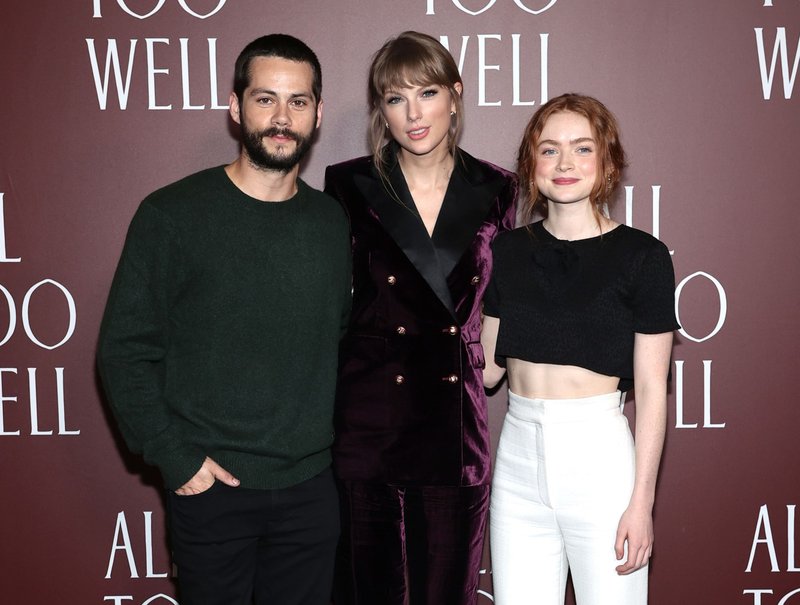 Taylor Swift at "All Too Well" New York Premiere — photo 24