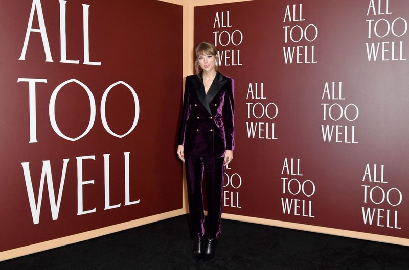 Taylor Swift at "All Too Well" New York Premiere — photo 26
