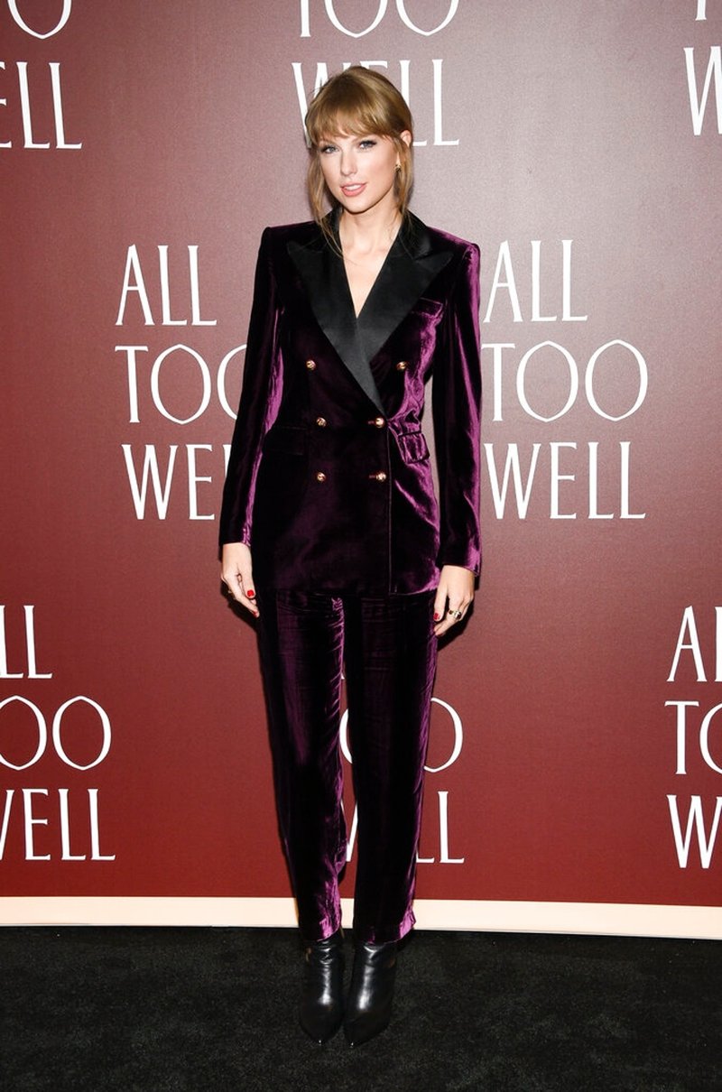 Taylor Swift at "All Too Well" New York Premiere — photo 49