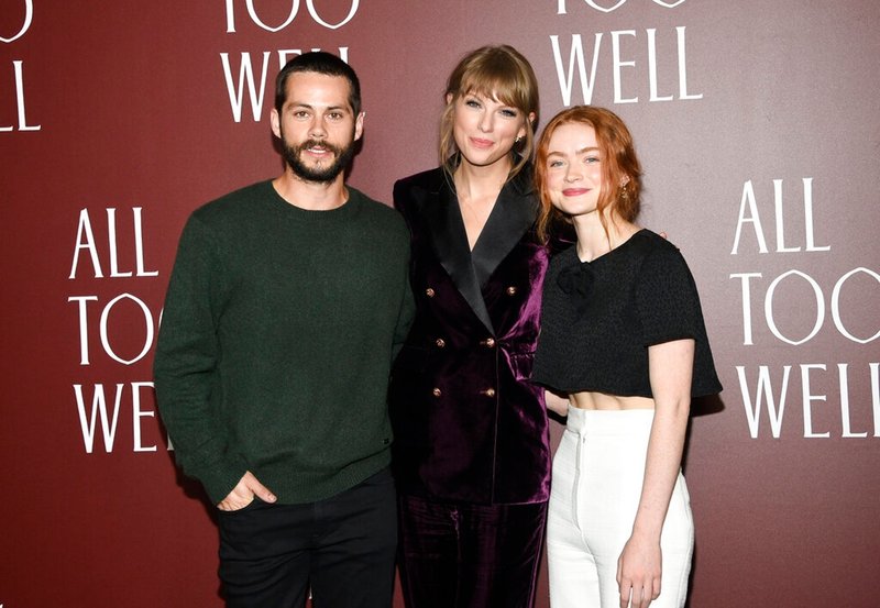 Taylor Swift at "All Too Well" New York Premiere — photo 51
