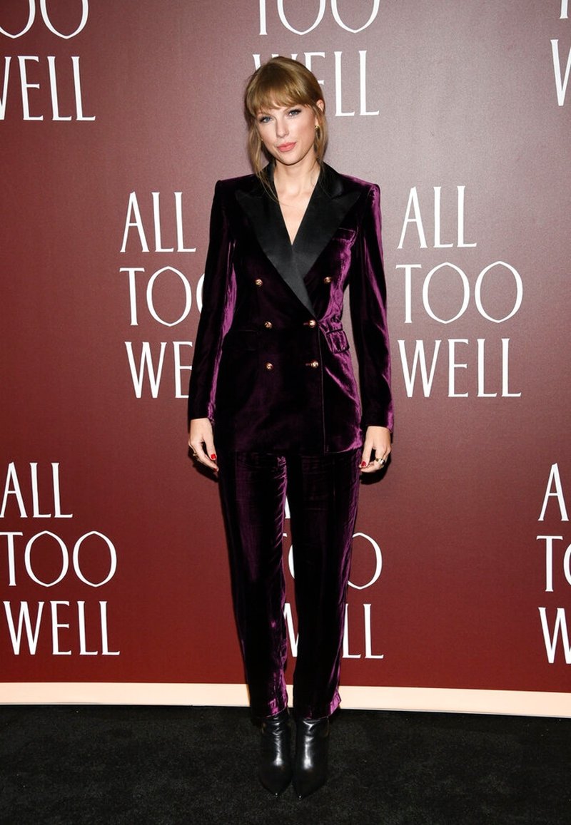 Taylor Swift at "All Too Well" New York Premiere — photo 81