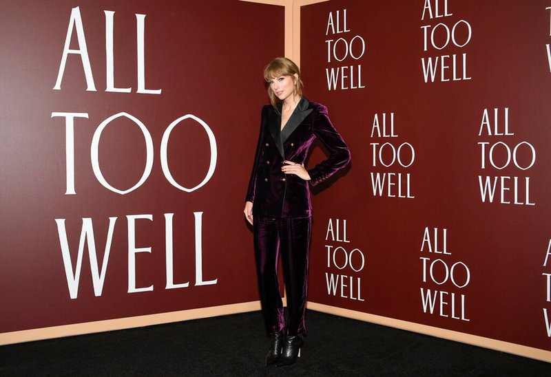 Taylor Swift at "All Too Well" New York Premiere — photo 87