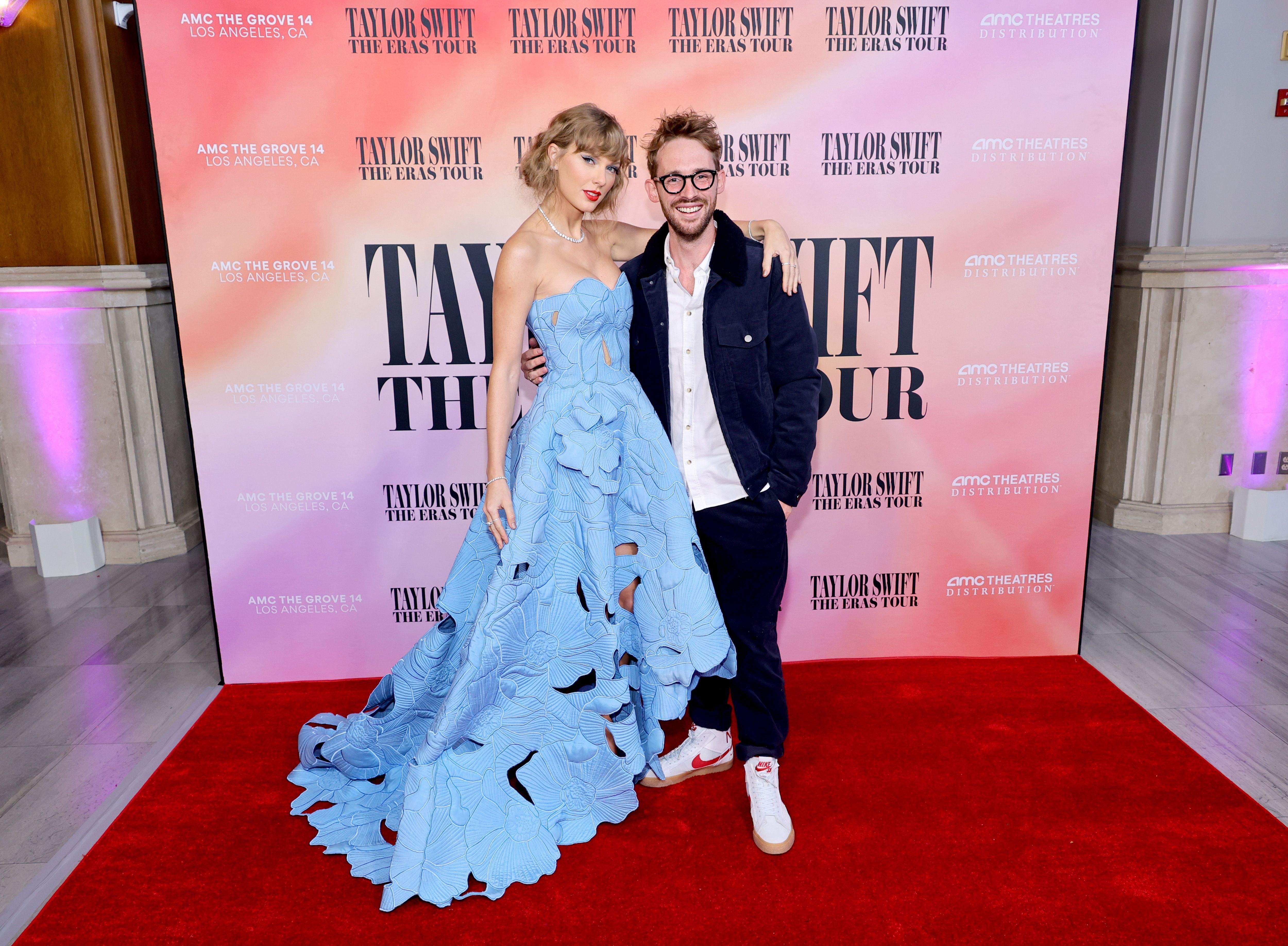 Taylor Swift at "Taylor Swift: The Eras Tour" World Premiere — photo 37