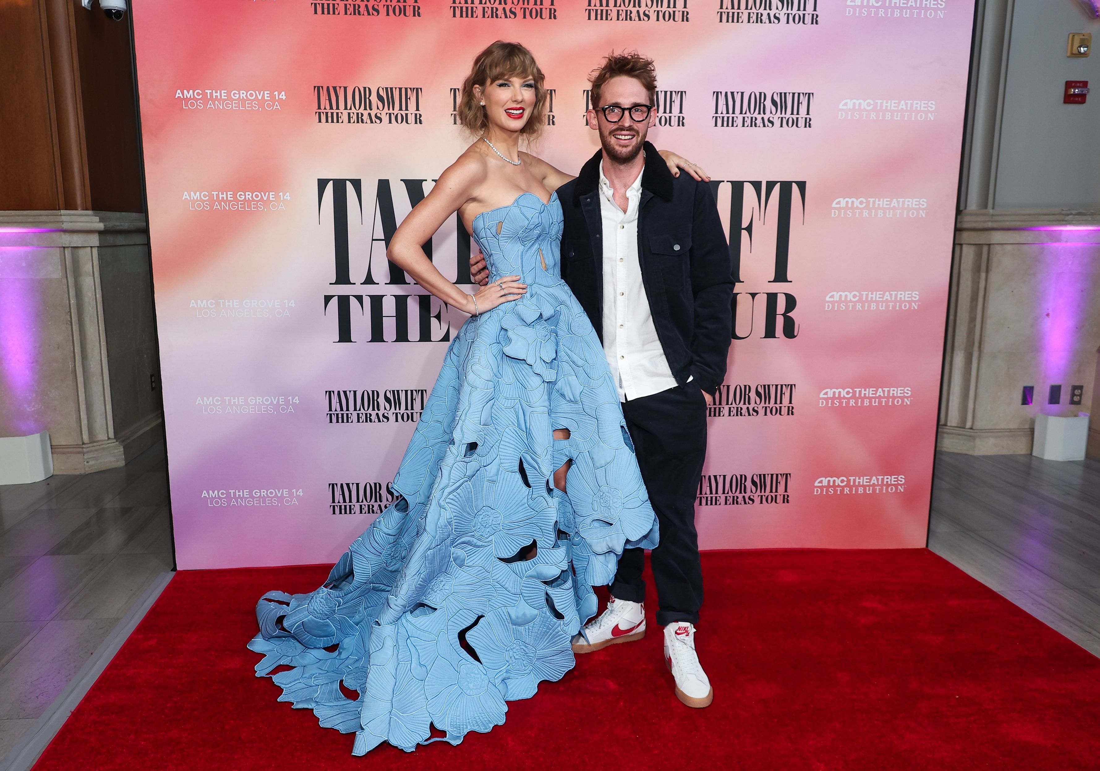 Taylor Swift at "Taylor Swift: The Eras Tour" World Premiere — photo 86