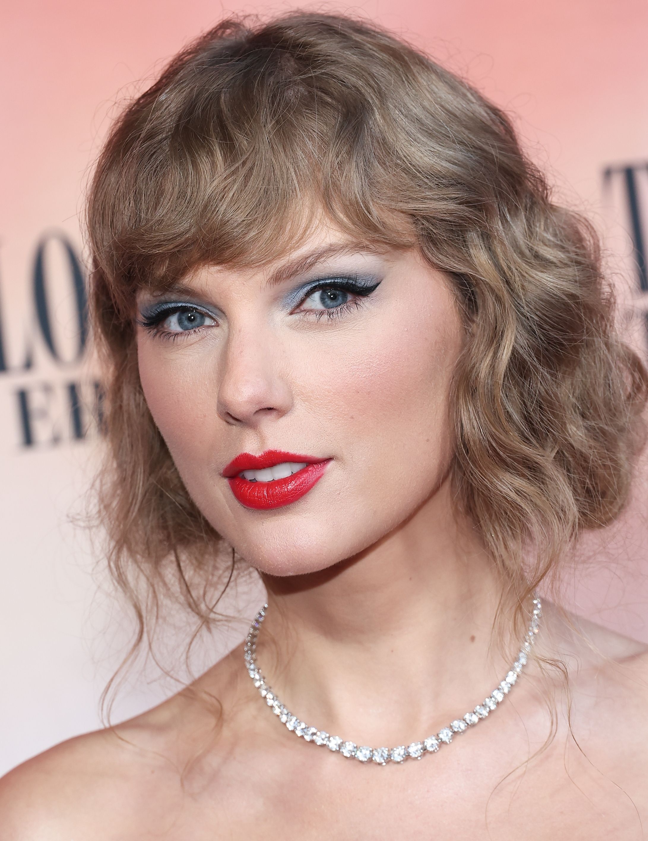 Taylor Swift at "Taylor Swift: The Eras Tour" World Premiere — photo 111