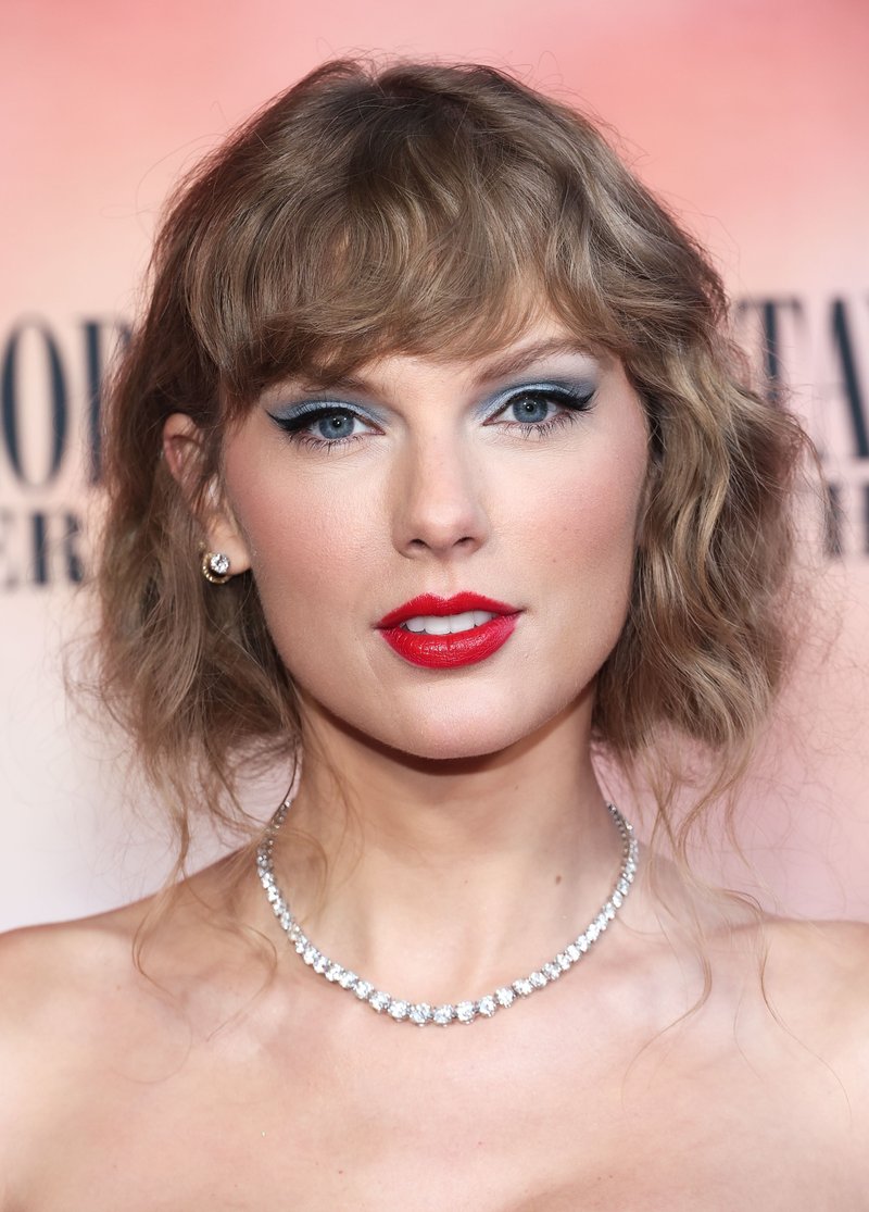 Taylor Swift at "Taylor Swift: The Eras Tour" World Premiere — photo 116