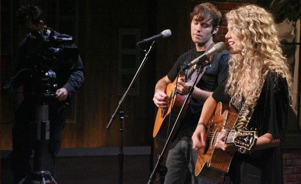 Taylor Swift — CMT's Studio 330 — photo 6