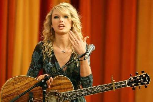 Taylor Swift — The Morning Show With Mike and Juliet — photo 49