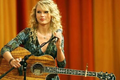 Taylor Swift — The Morning Show With Mike and Juliet — photo 52