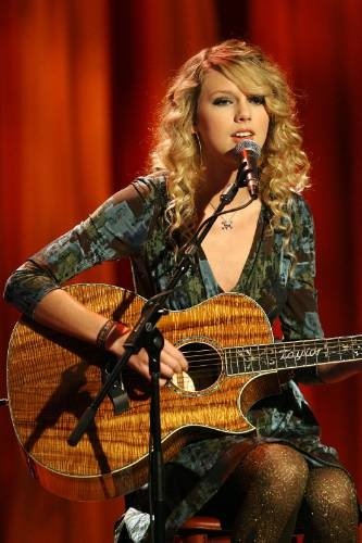 Taylor Swift — The Morning Show With Mike and Juliet — photo 55
