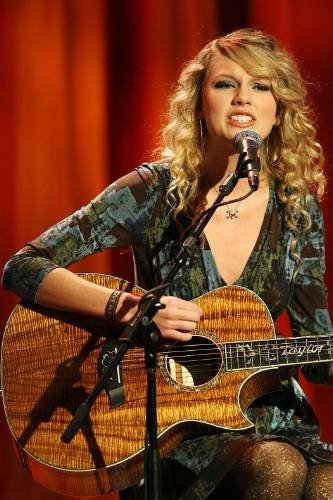 Taylor Swift — The Morning Show With Mike and Juliet — photo 57