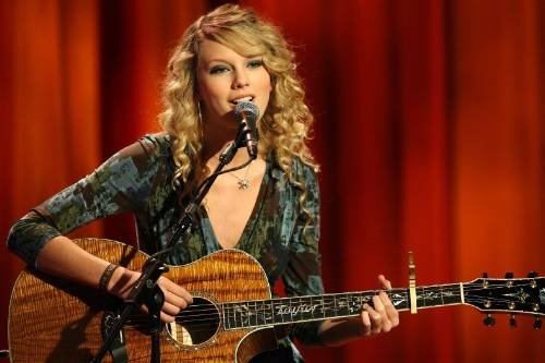 Taylor Swift — The Morning Show With Mike and Juliet — photo 59