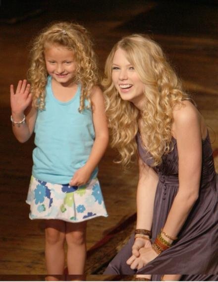 Taylor Swift — GAC Presents CMA Celebrity Closeup — photo 19