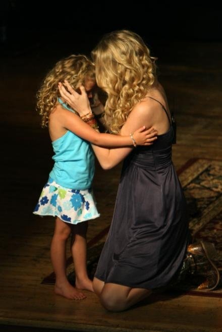 Taylor Swift — GAC Presents CMA Celebrity Closeup — photo 26