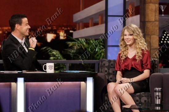 Taylor Swift — Last Call With Carson Daly — photo 4