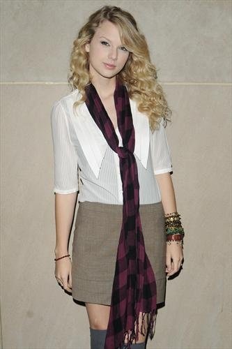 Taylor Swift — NBC's Today Show (September 08) — photo 8