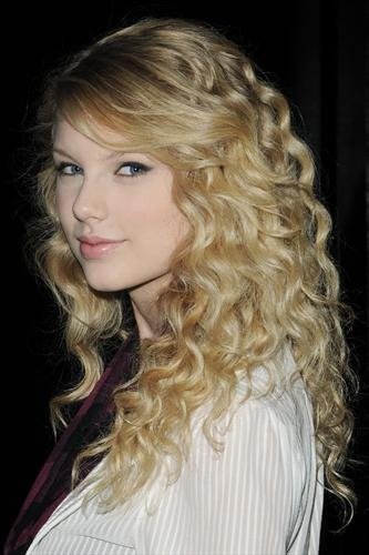 Taylor Swift — NBC's Today Show (September 08) — photo 15