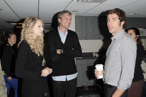 Taylor Swift — NBC's Today Show (September 08) — photo 29