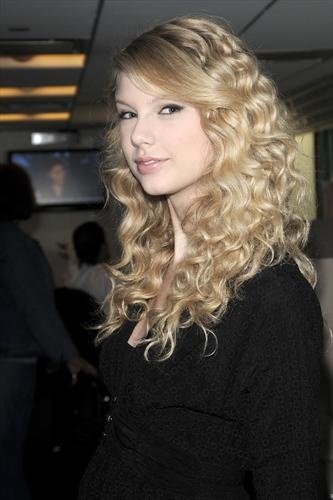 Taylor Swift — NBC's Today Show (September 08) — photo 32