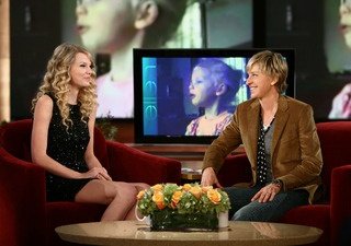 Taylor Swift at The Ellen Degeneres Show (November 2008) — photo 3