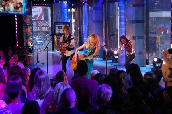 Taylor Swift — TRL (June 18th 08) — photo 80