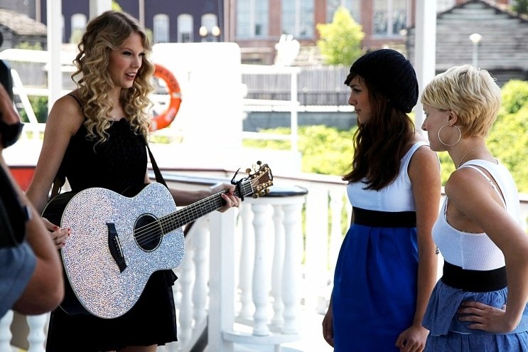 Taylor Swift — "Popstars" Germany — photo 8