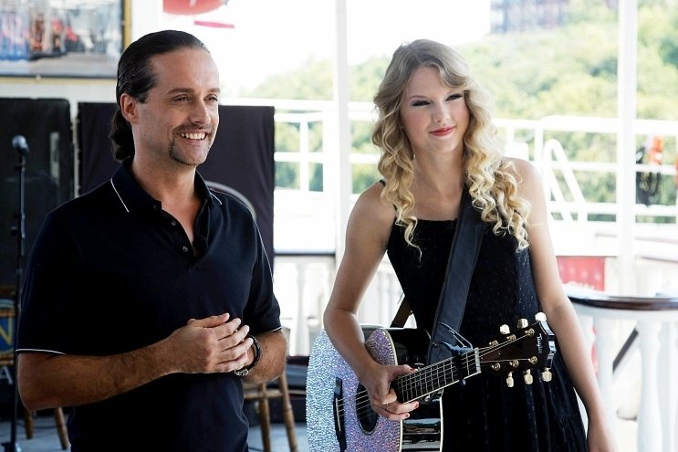 Taylor Swift — "Popstars" Germany — photo 22