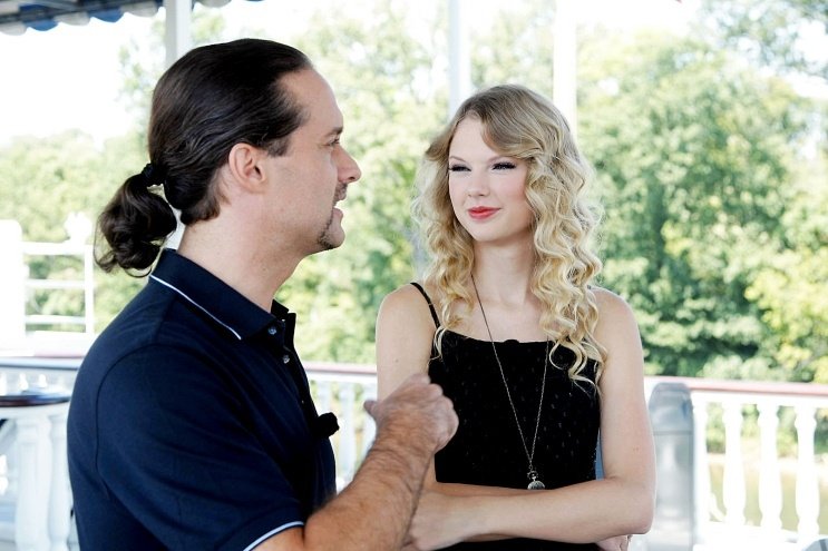 Taylor Swift — "Popstars" Germany — photo 30