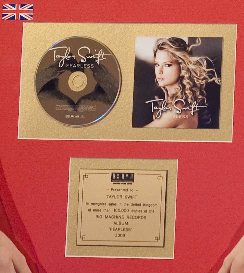 Taylor Swift — The Paul O'Grady Show — photo 23