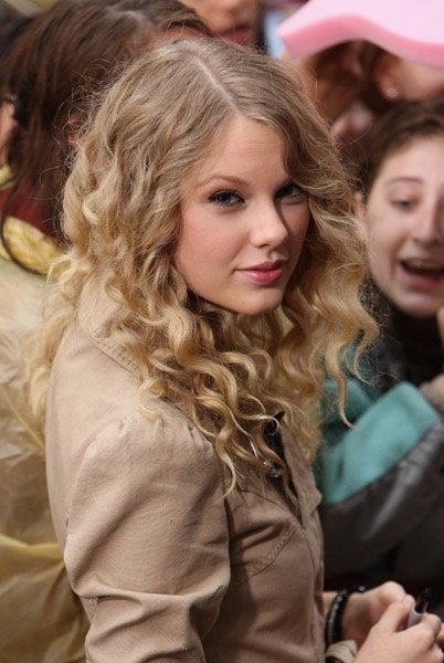 Taylor Swift — The Today Show - May 29th 2009 — photo 5