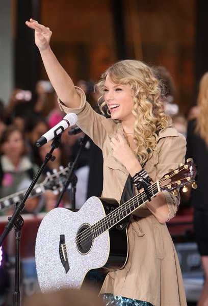Taylor Swift — The Today Show - May 29th 2009 — photo 19