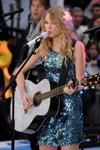 Taylor Swift — The Today Show - May 29th 2009 — photo 32