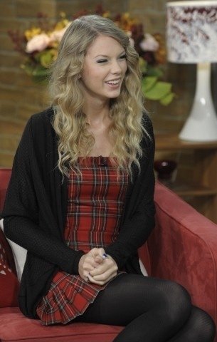 Taylor Swift at This Morning — photo 5