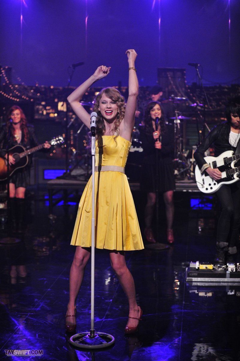 Taylor Swift at Late Show With David Letterman — photo 12