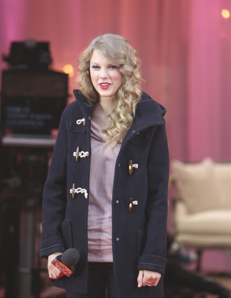 Taylor Swift at MuchMusic — photo 20