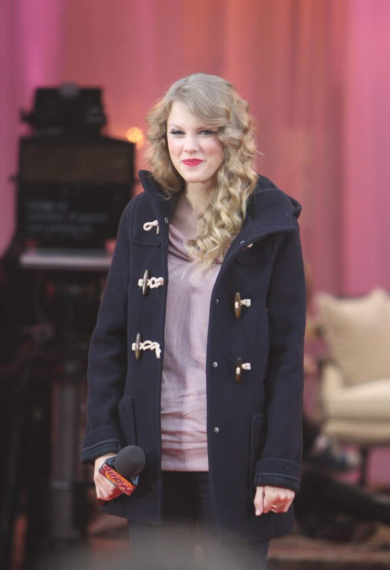 Taylor Swift at MuchMusic — photo 22
