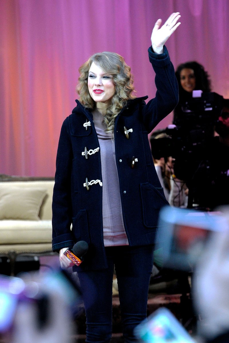 Taylor Swift at MuchMusic — photo 36