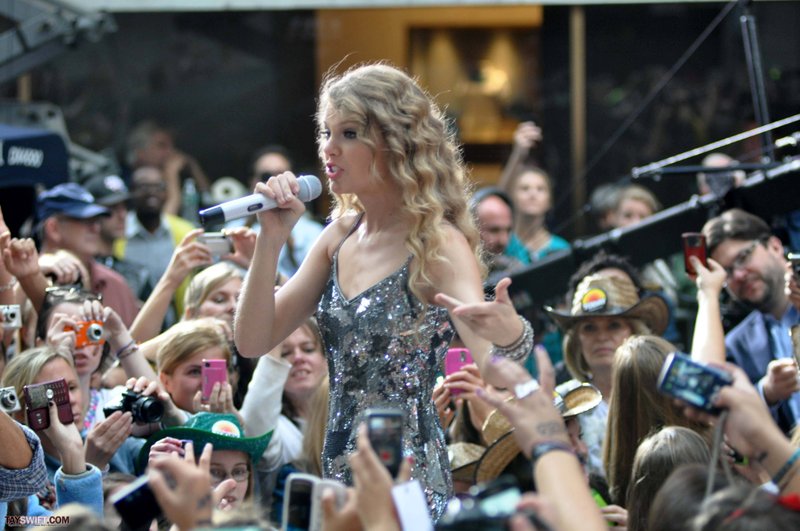 Taylor Swift at The Today Show — photo 177