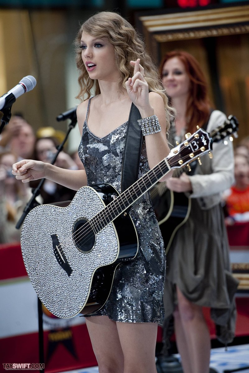 Taylor Swift at The Today Show — photo 249