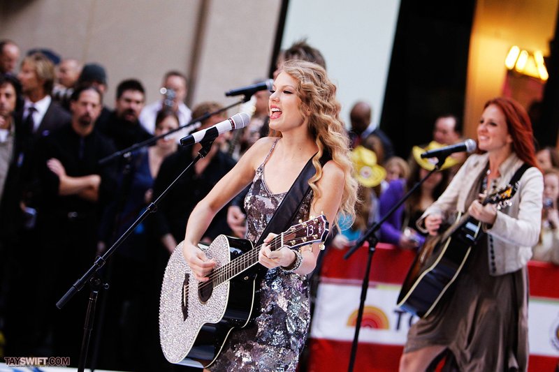 Taylor Swift at The Today Show — photo 262