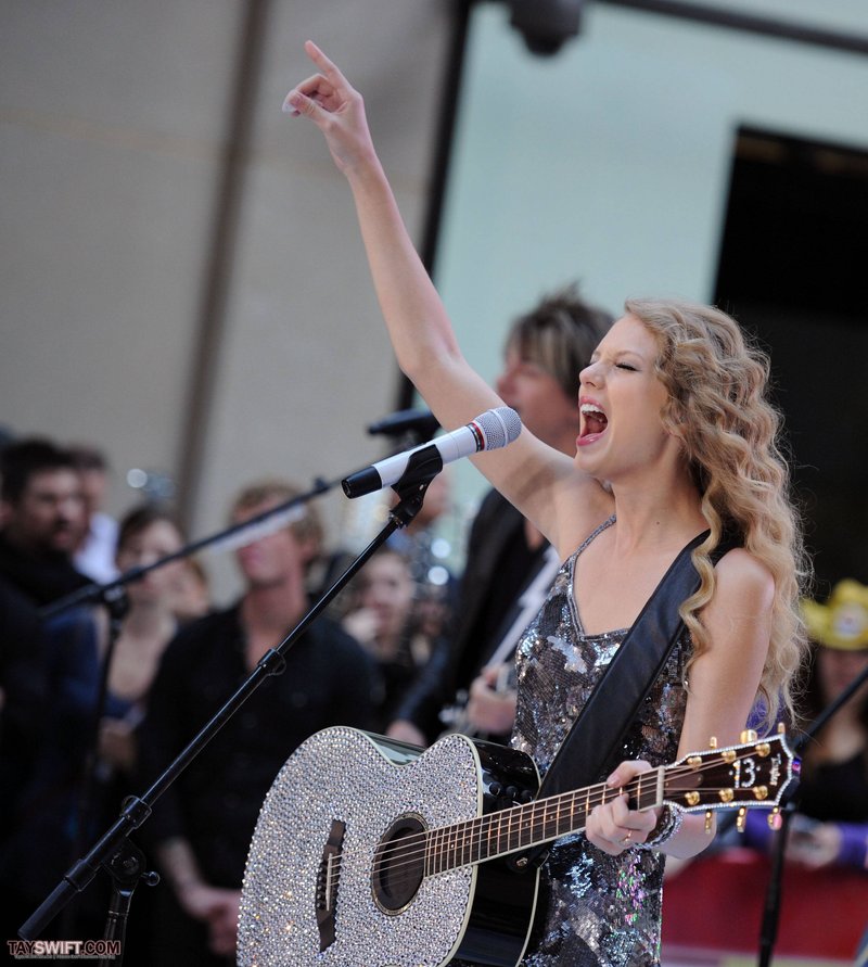 Taylor Swift at The Today Show — photo 279