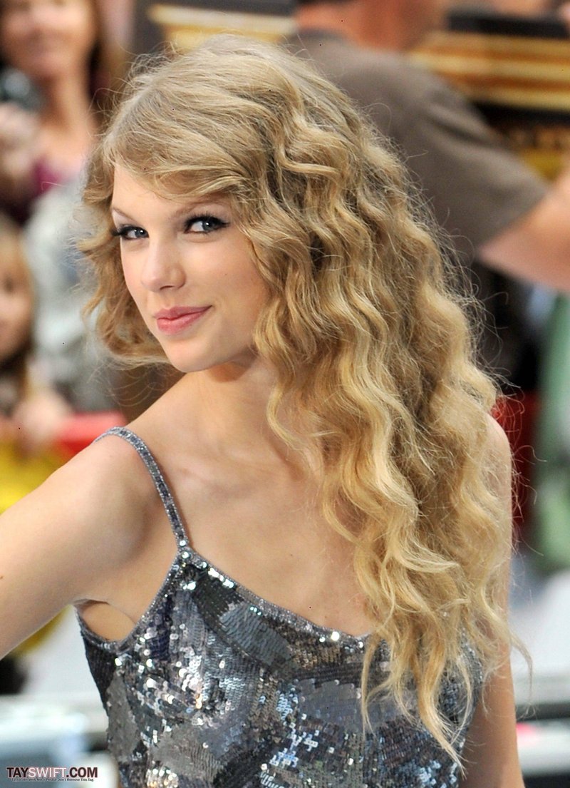Taylor Swift at The Today Show — photo 325