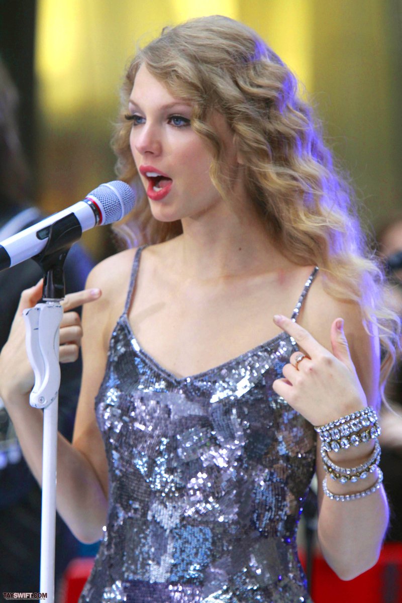 Taylor Swift at The Today Show — photo 403