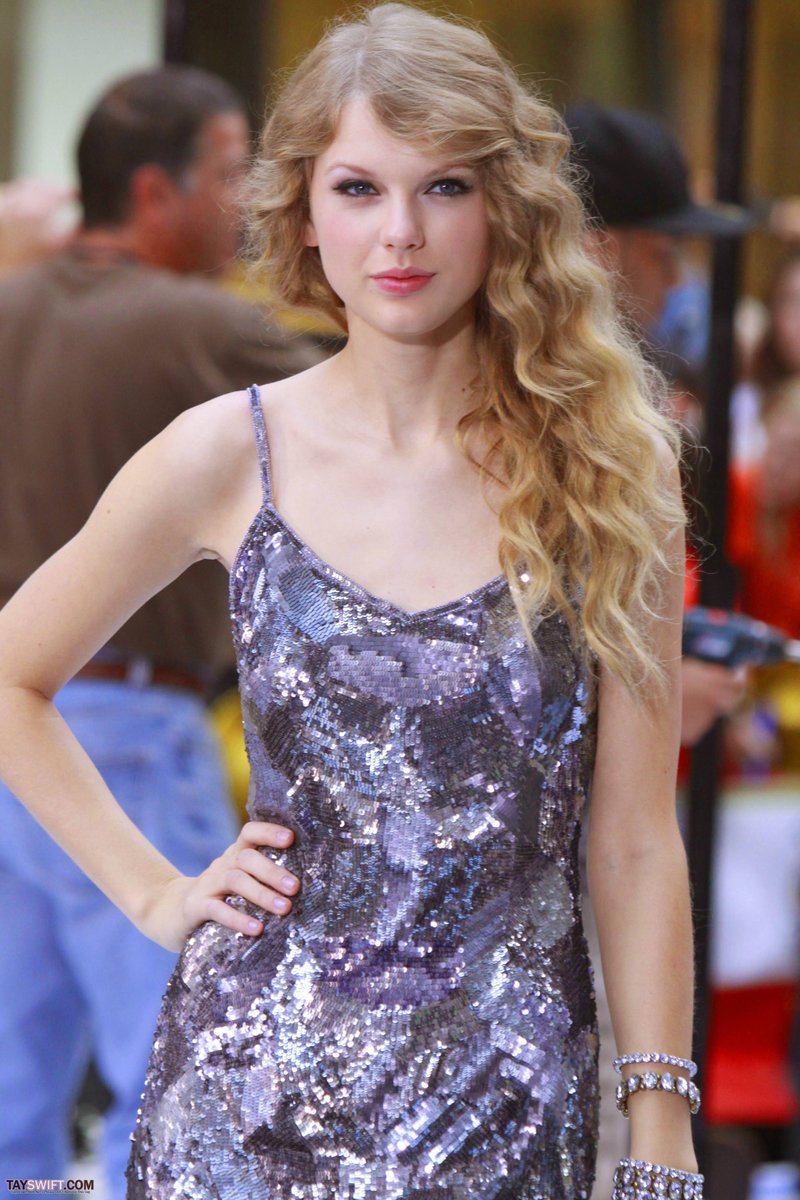 Taylor Swift at The Today Show — photo 408