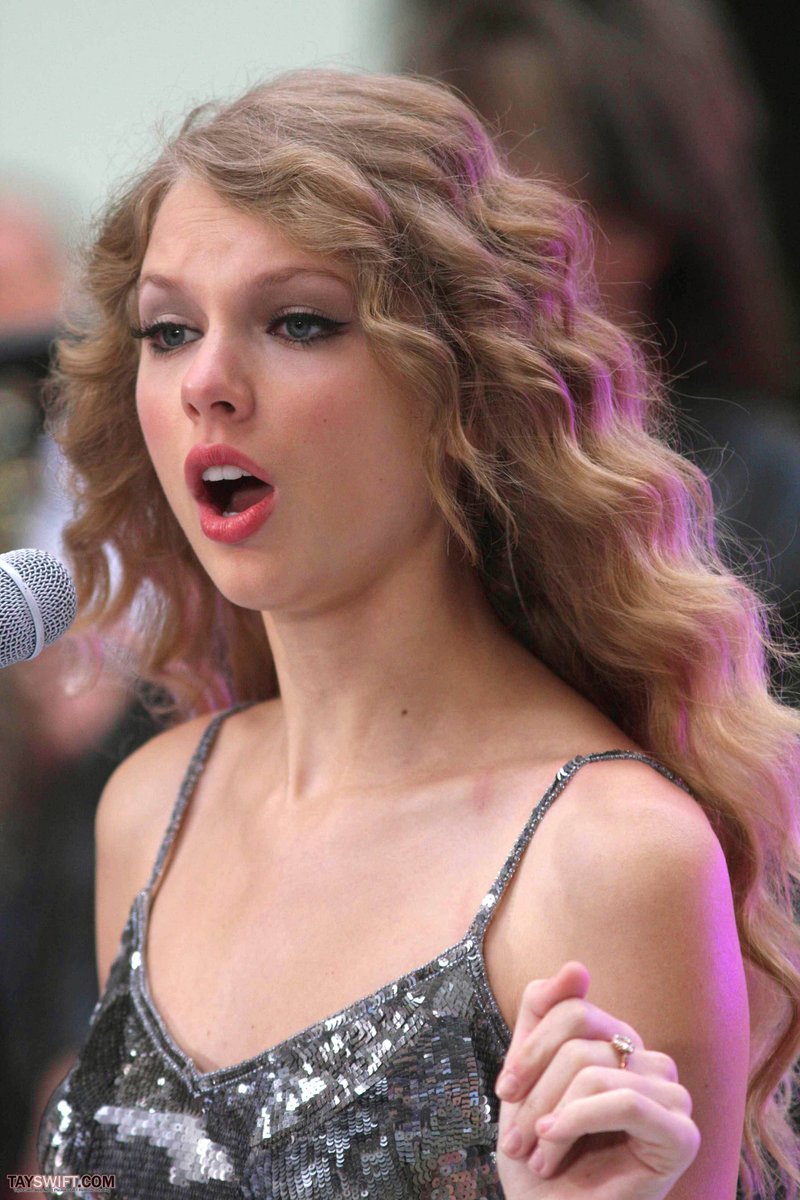 Taylor Swift at The Today Show — photo 518