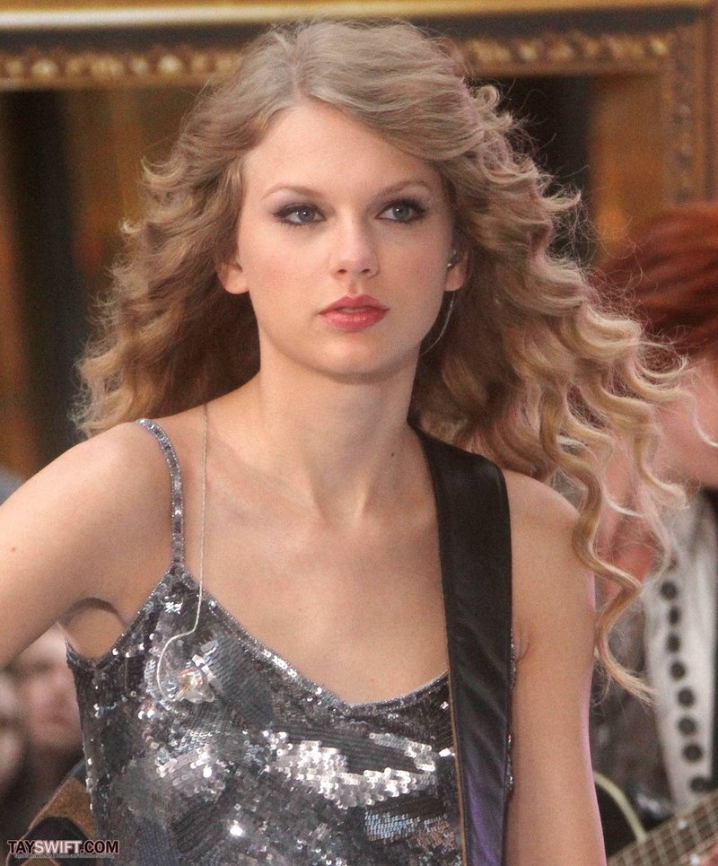 Taylor Swift at The Today Show — photo 524