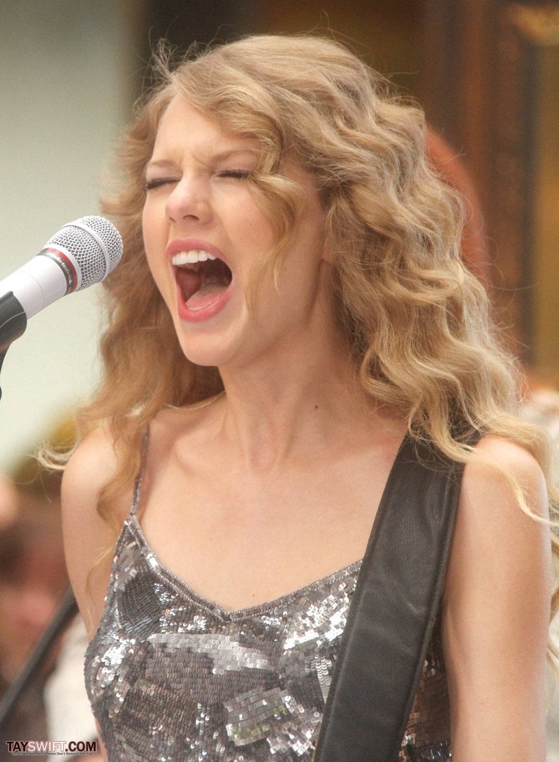 Taylor Swift at The Today Show — photo 531
