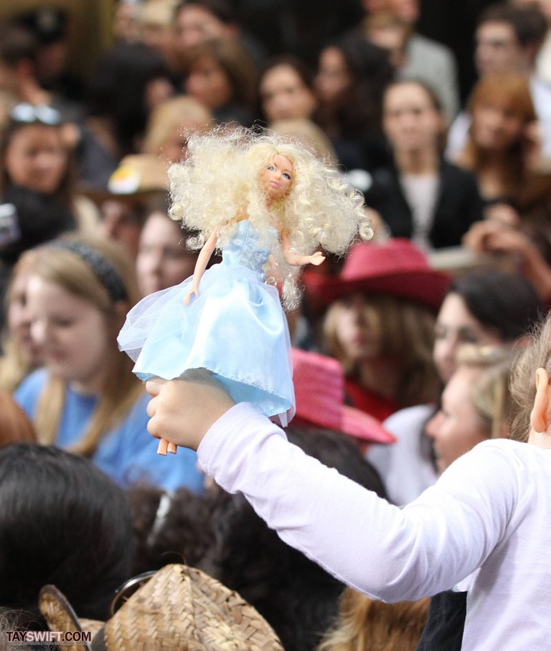 Taylor Swift at The Today Show — photo 617