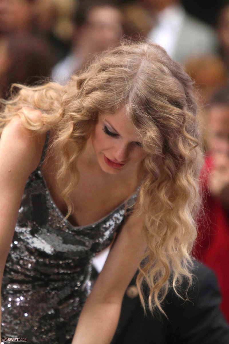 Taylor Swift at The Today Show — photo 651